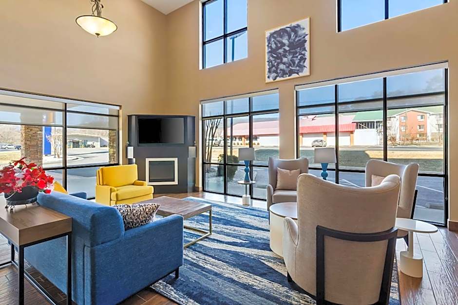 Comfort Suites Salem-Roanoke I-81