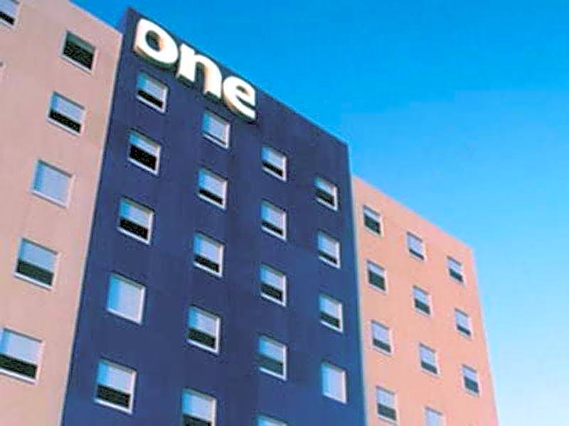 BH Business Hotel Group