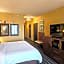 Holiday Inn Express Hotel & Suites Perry-National Fairground Area