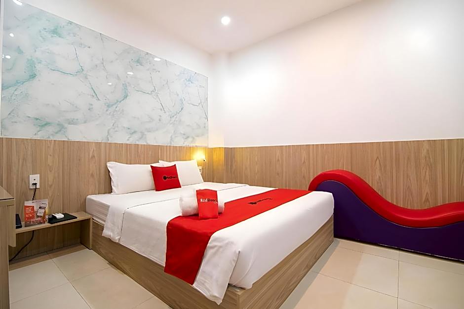 Cozrum - Love Hotel Trần Bình Trọng