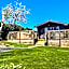 Belan Bach Lodges