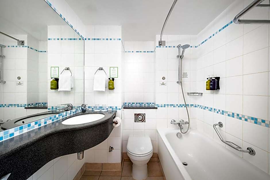 Holiday Inn Norwich Ipswich Road By IHG