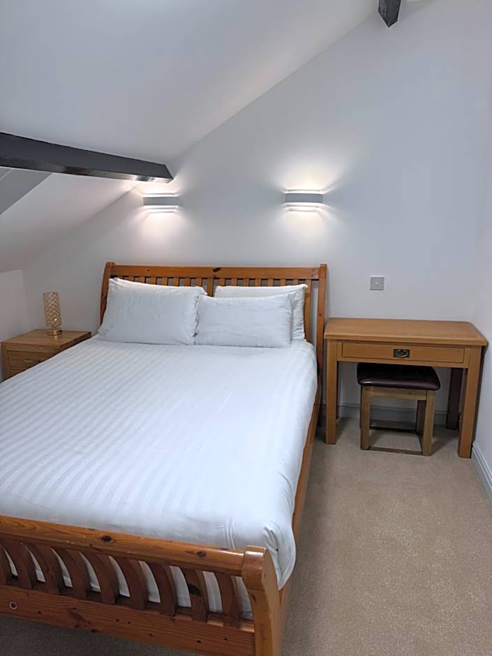 The Radnorshire Arms Hotel