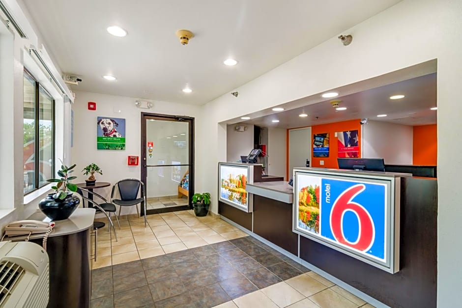 Motel 6-Rolling Meadows, IL - Chicago Northwest