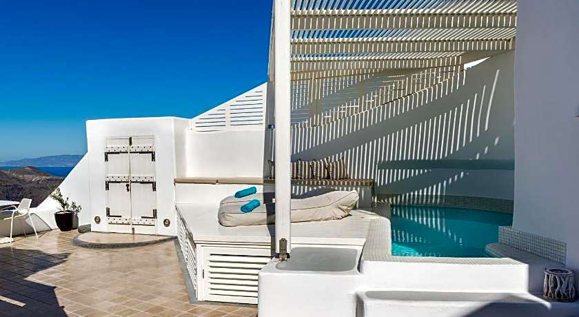 White Santorini Suites & Spa