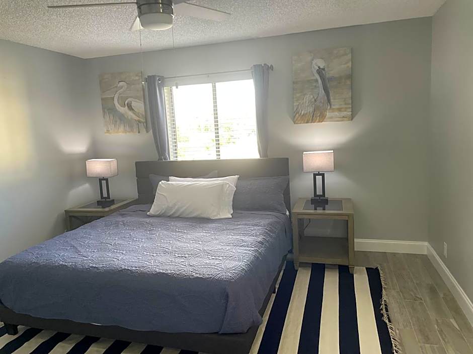 Sunny Palms Inn