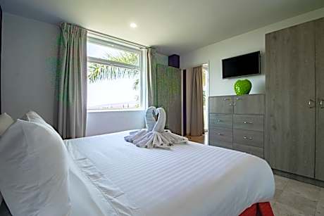 Superior King Suite