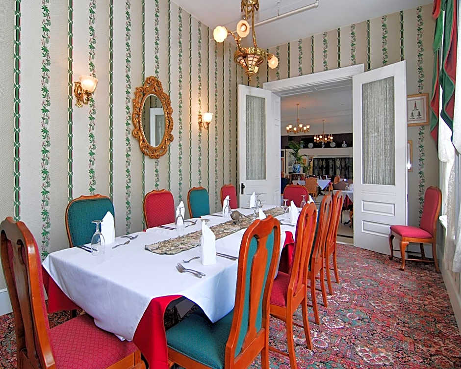 Windsor Hotel, an Ascend Collection Hotel