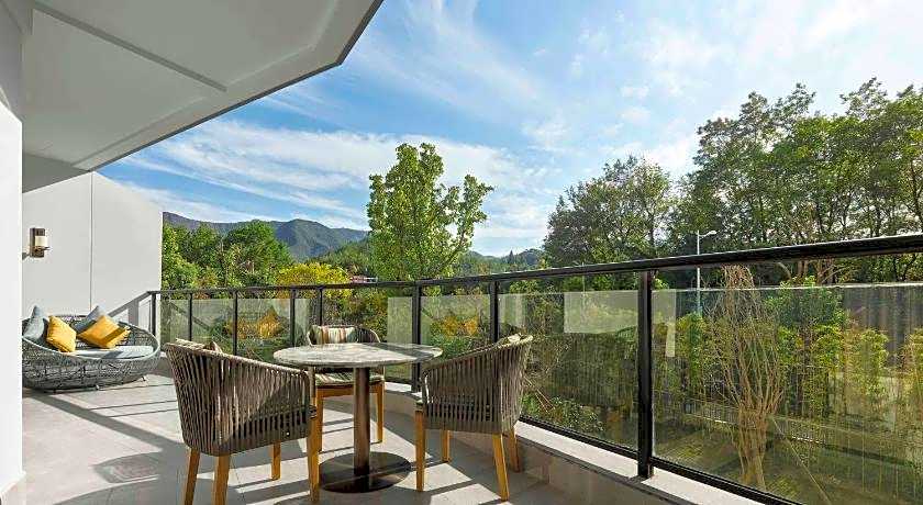 DoubleTree by Hilton Taizhou Shenxianju