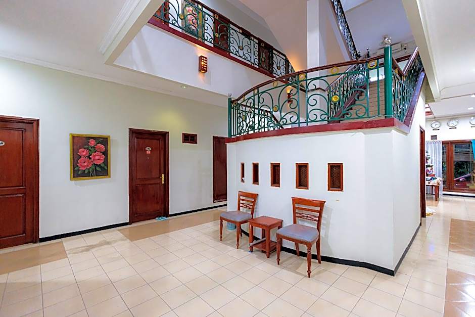 Urbanview Hotel Pasah Asi Gubeng by RedDoorz