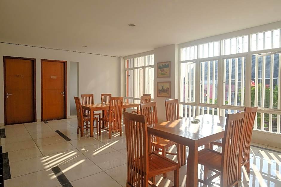 Sans Hotel Prime Cailendra Yogyakarta by RedDoorz