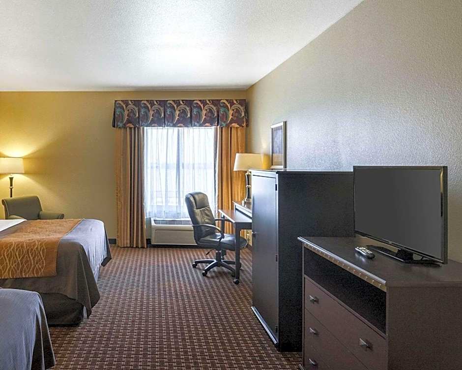 Comfort Inn & Suites Regional Medical Center
