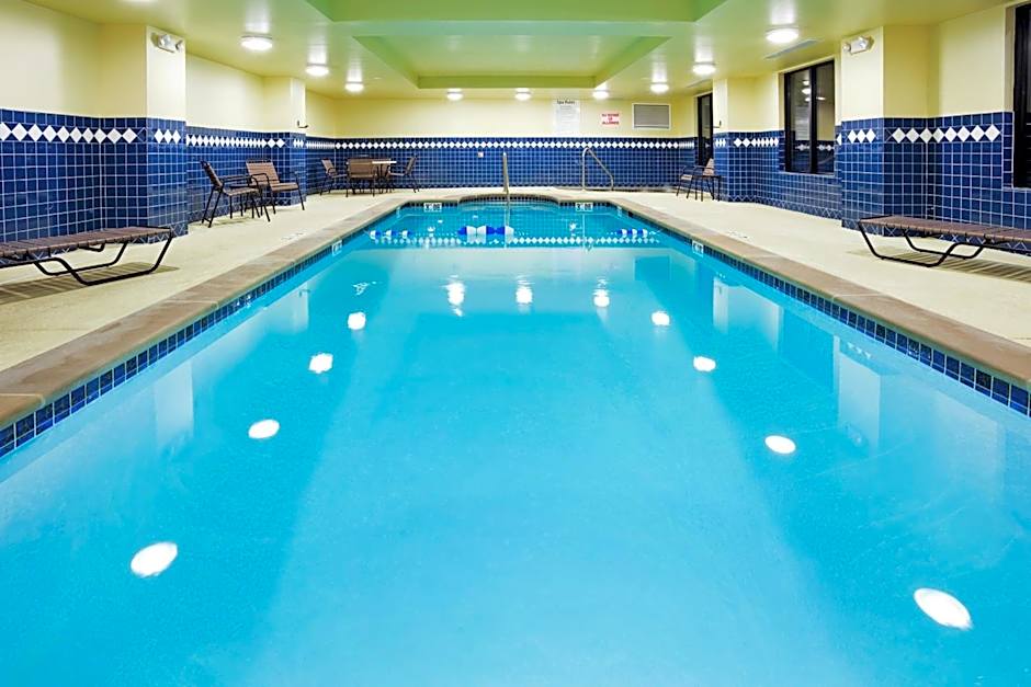 Holiday Inn Express Hotel & Suites Smyrna-Nashville Area By IHG