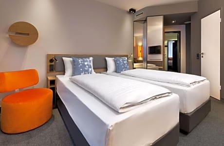 Comfort Twin Room