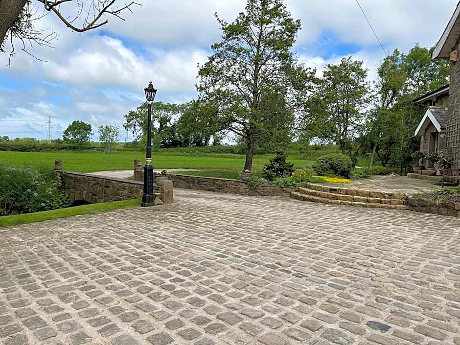 Picket Post House Bed & Breakfast