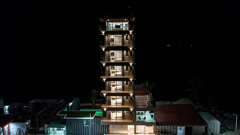 Swarn by Hawks Hotel Kamadhoo Baa Atoll