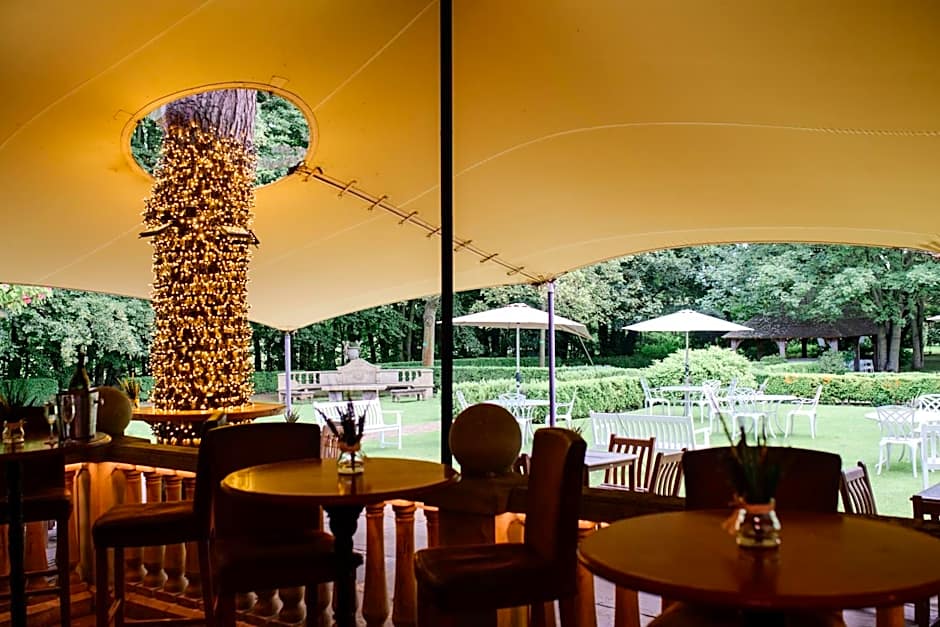 Ye Olde Bell Hotel & Spa