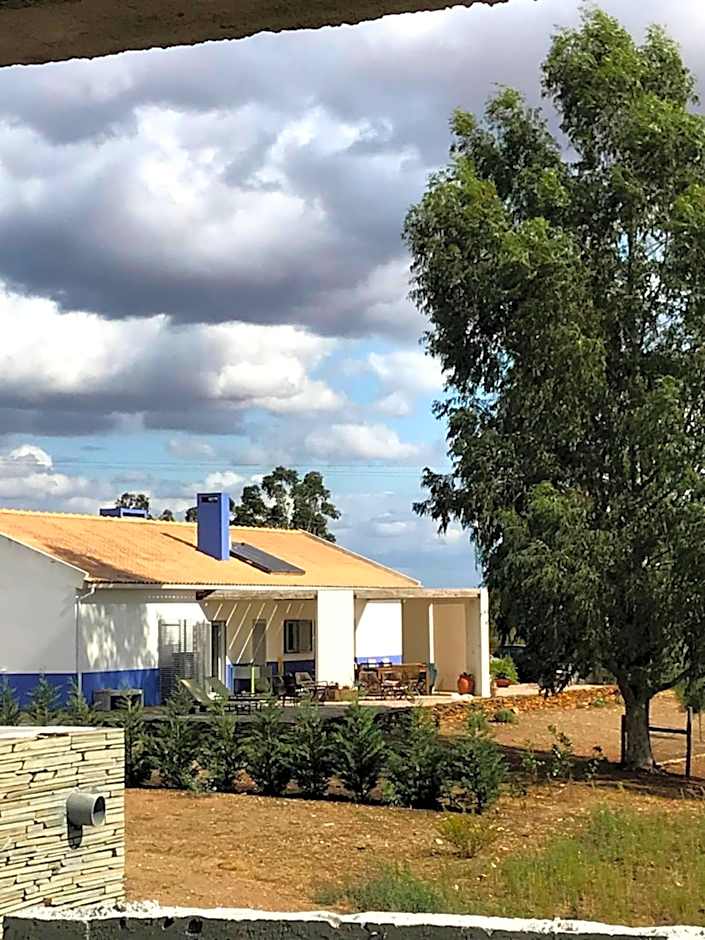 Herdade do Burrazeiro Turismo Rural no Alentejo