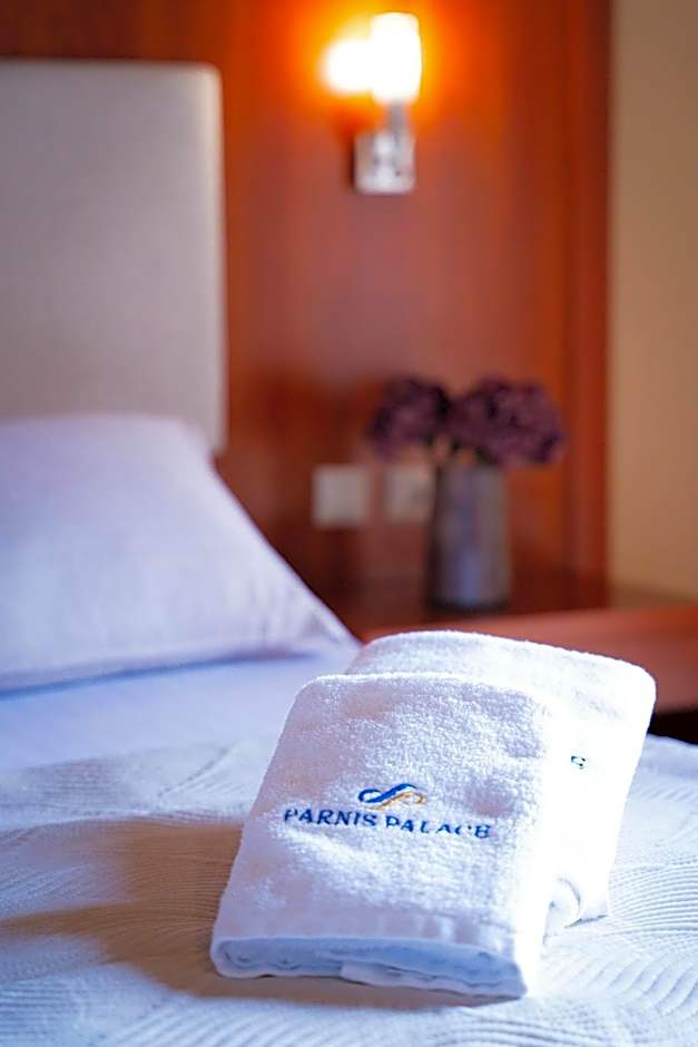 PARNIS PALACE Hotel Suites