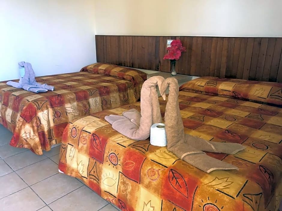 Hotel Sociedad y Maristas