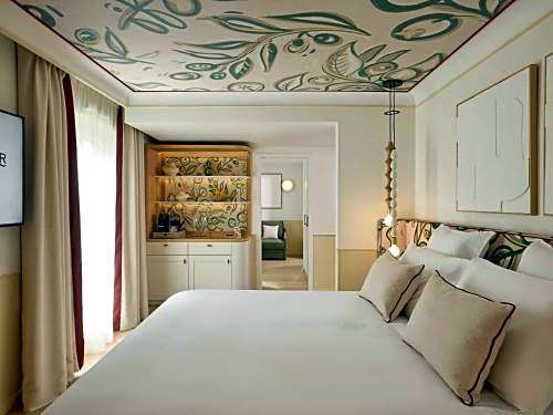 Grand Hotel Roi Rene Aix - MGallery Collection