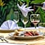 Tabulia Tree Hotel and Villas