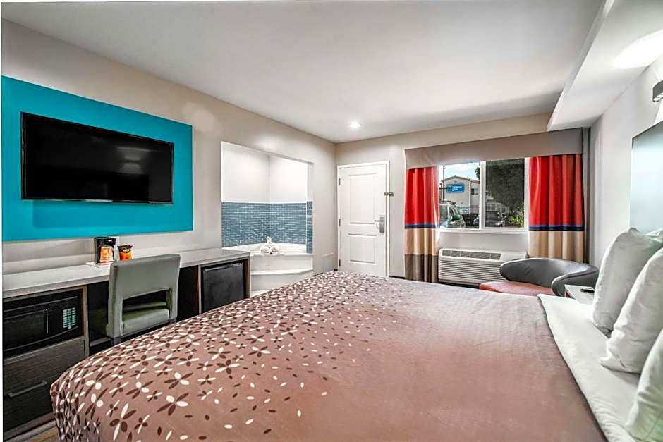 Rodeway Inn South Gate