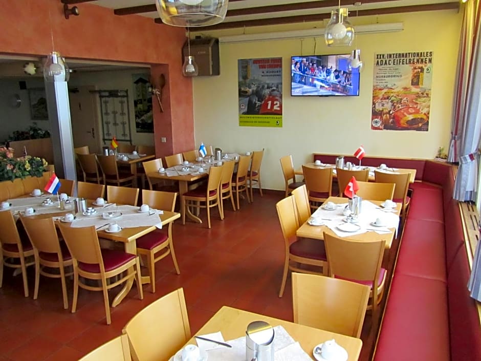 Hotel zur Burg Nürburg