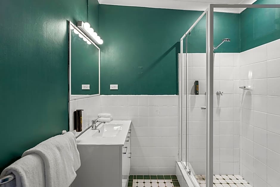 Echo Point Discovery Motel