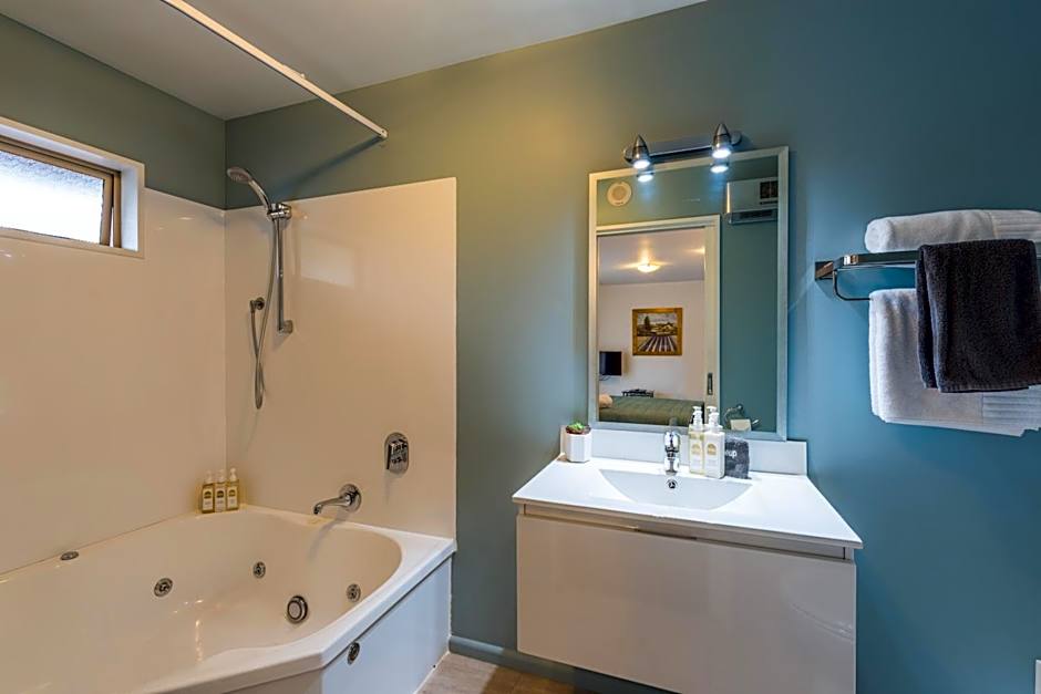 Roma On Riccarton Motel