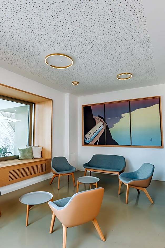 Montreux Youth Hostel