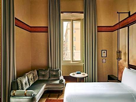 Grand Deluxe Room with King Bed