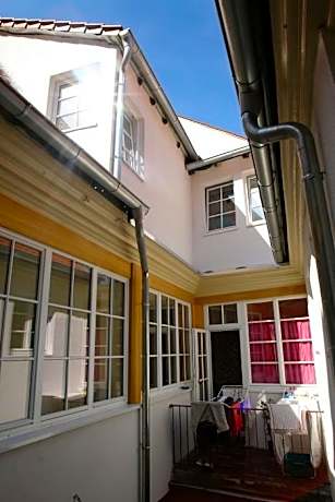 Lotte-Hostel