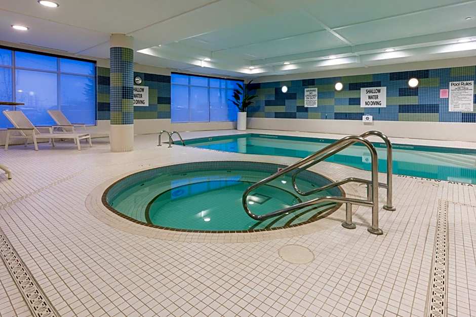 Holiday Inn Express & Suites Vaughan Southwest By IHG