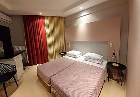 Twin Room with Garden View