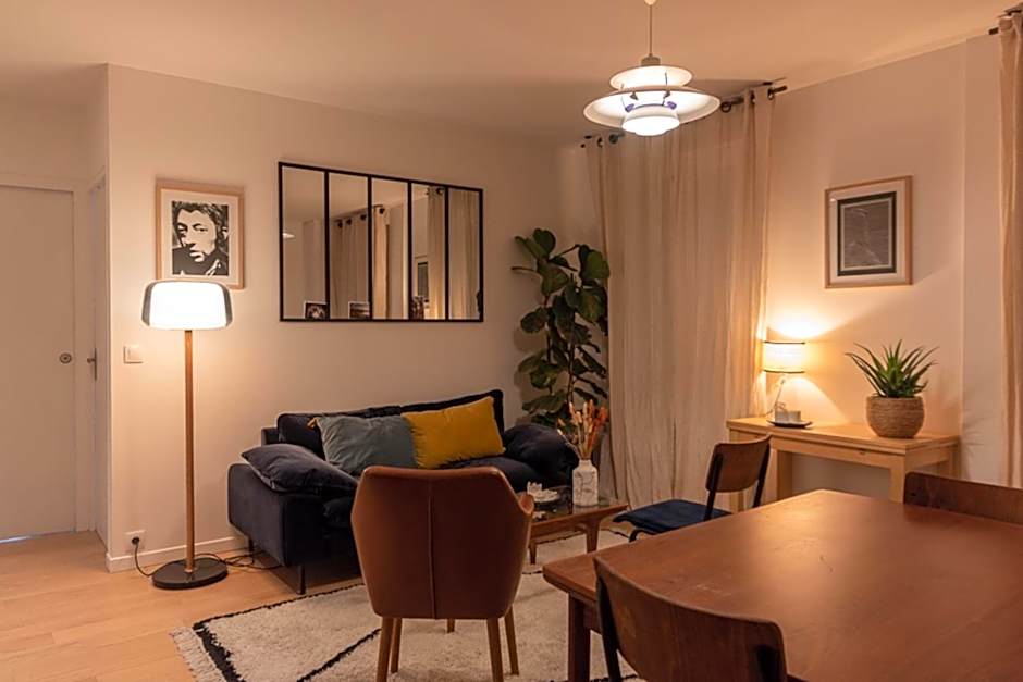 Charming 35m near Paris