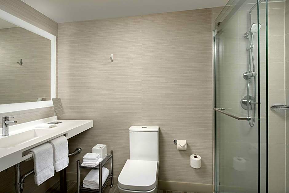 AC Hotel by Marriott Portland Lake Oswego