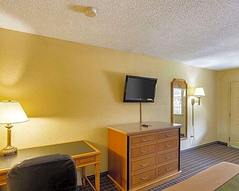 Red Roof Inn Kenner - New Orleans Airport NE