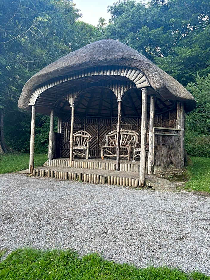 Arch House