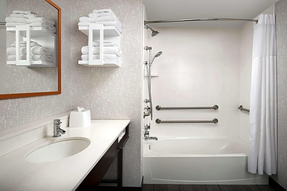 Hampton Inn By Hilton & Suites Rapid City Rushmore, SD