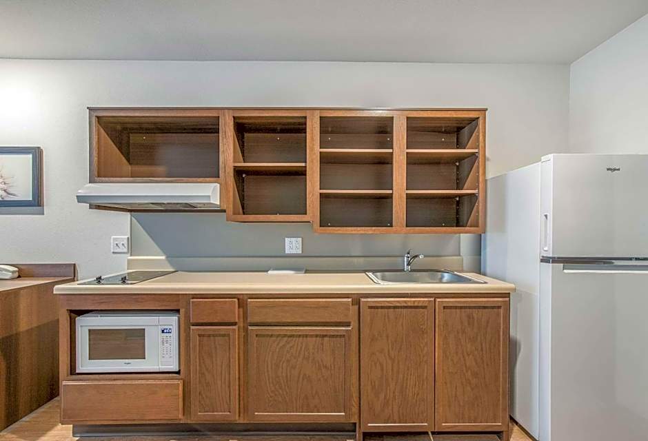 WoodSpring Suites Chicago Midway