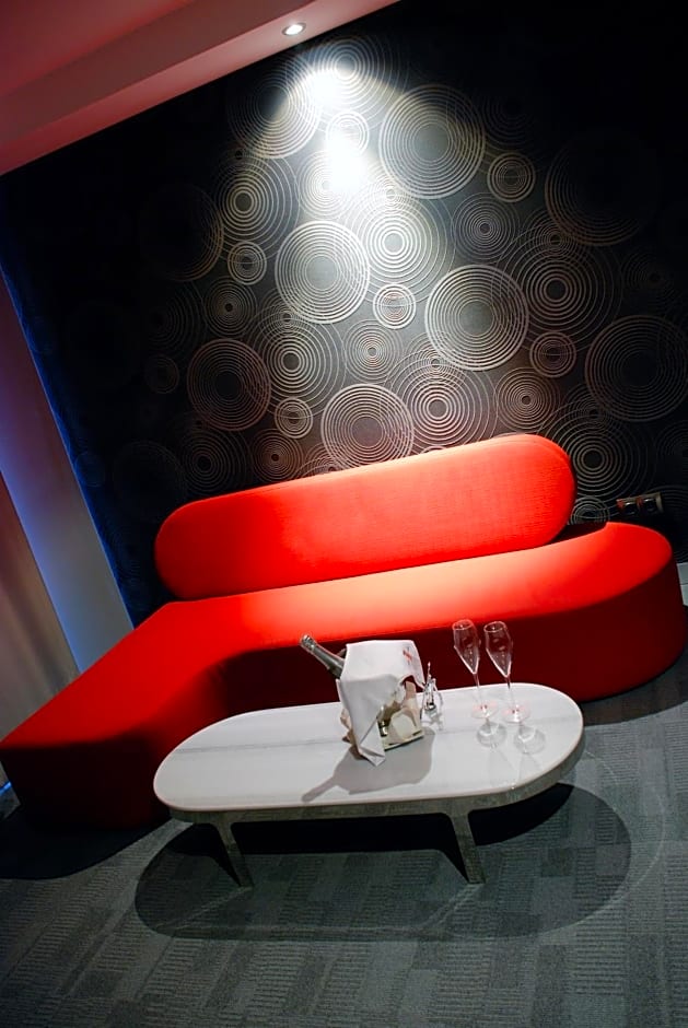 Met Boutique Hotel