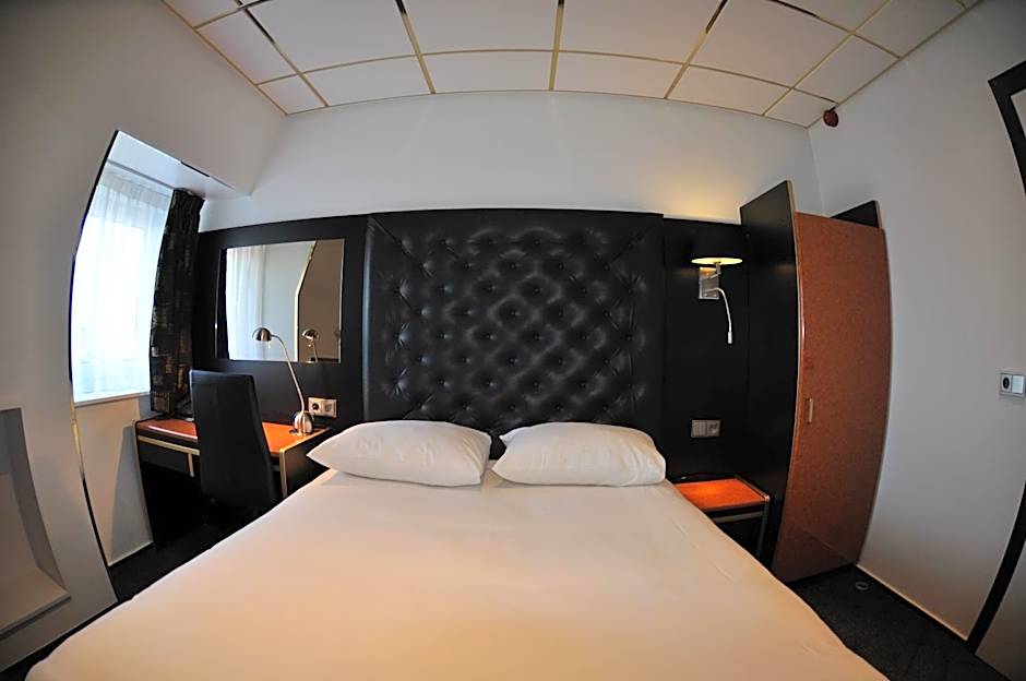 Budget Hotel Le Beau Rivage