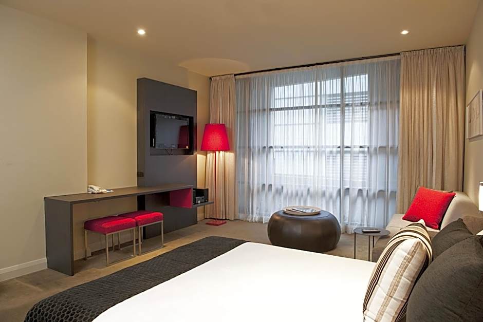 Mantra Hindmarsh Square