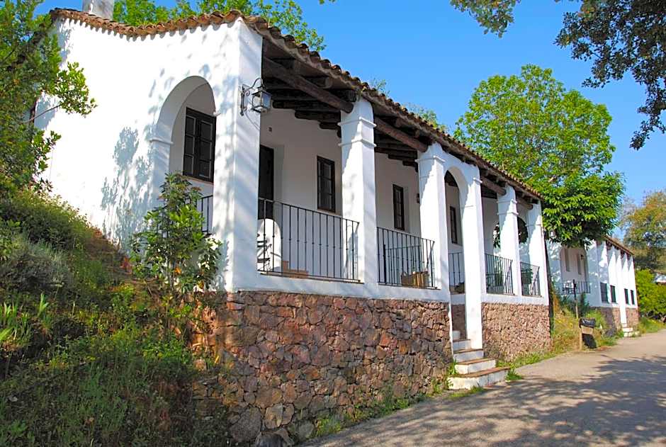 Finca Valbono Apartamentos Rurales y Hotel