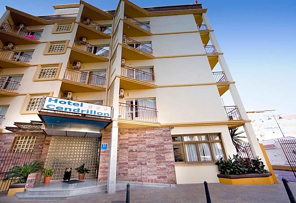 Hotel Monarque Cendrillón