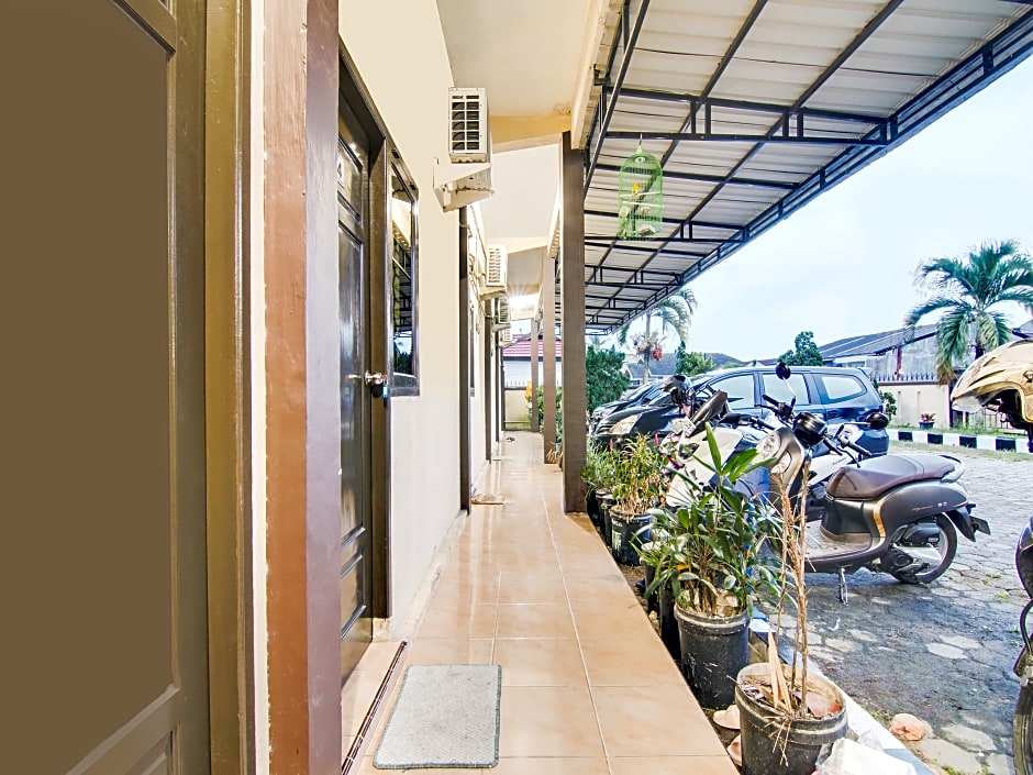 91752 Izzami Homestay Syariah