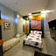 Felicidad Resto and Pension House