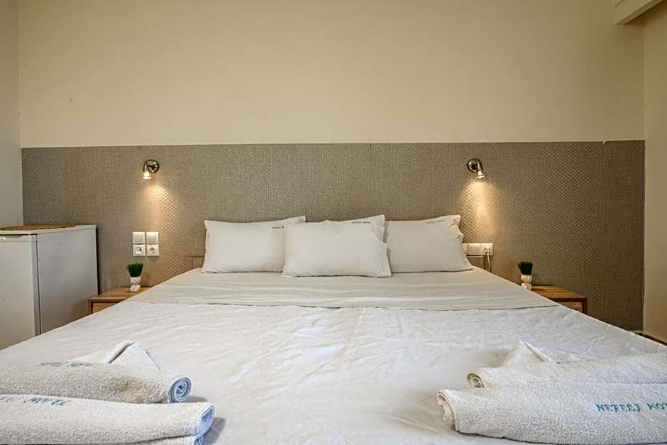 Nefeli Beach - living by the sea