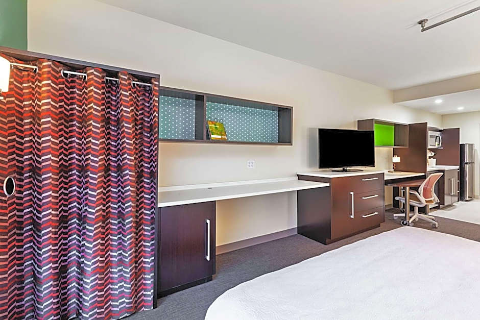 Photo 1 of 4 of Studio 1 King Bed Suite, Hearing Accessible